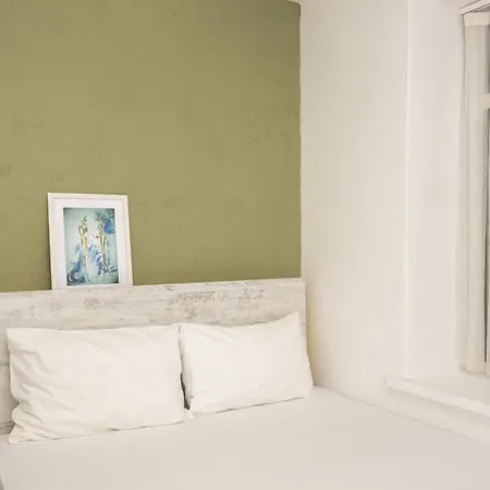 Lime Hotel 2*