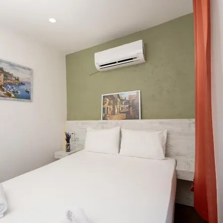Lime Hotel 2*